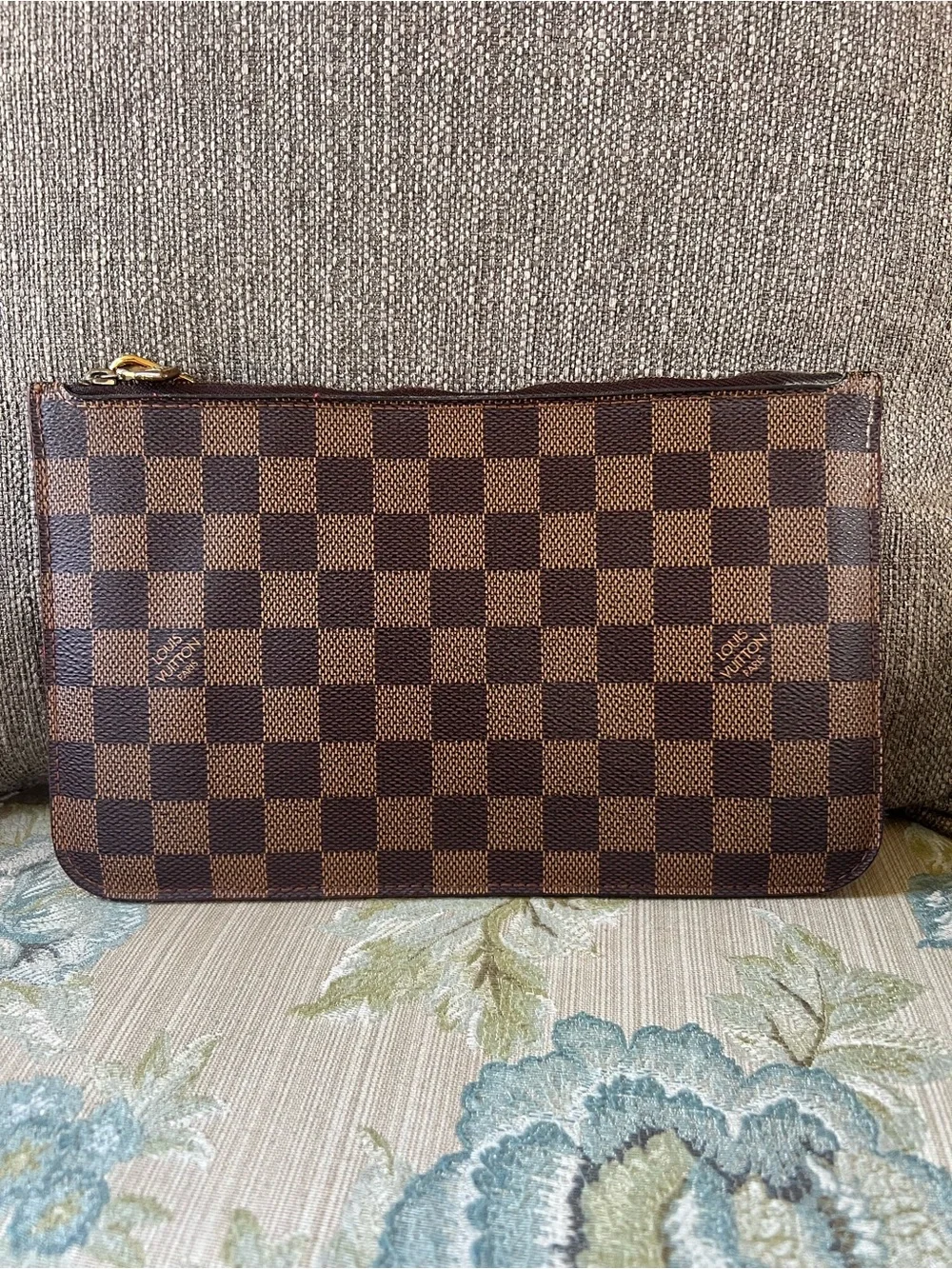 Authentic Neverfull Pouch